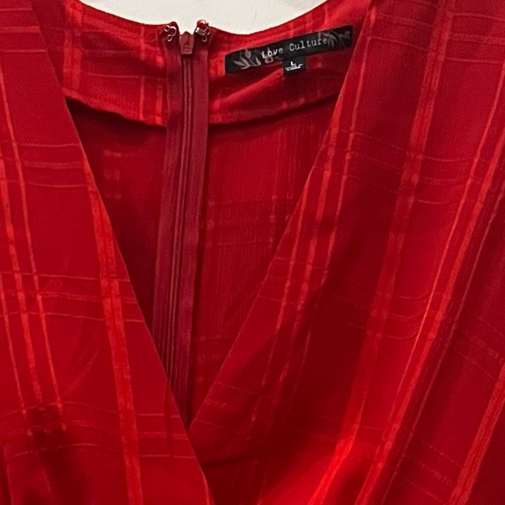 LOVE COUTURE Red Plaid Long Sleeve Dress Tiered Dress Size Jrs L - Picture 2 of 2